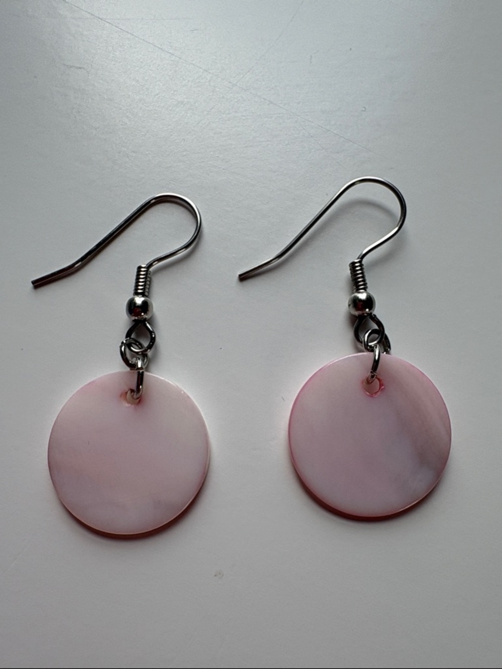 ❤️🔥3/10$❤️🔥Pink Round Shell Drop Earrings - Picture 1 of 2